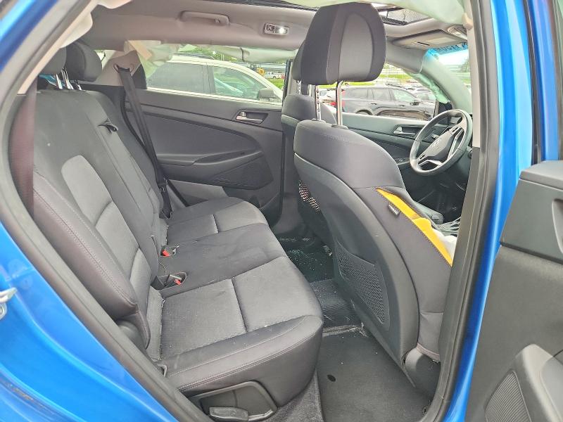 Photo 11 from auction – 2018 HYUNDAI TUCSON with VIN KM8J33A22JU694466
