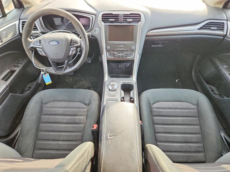 Photo 8 from auction – 2020 FORD FUSION with VIN 3FA6P0HD1LR126701