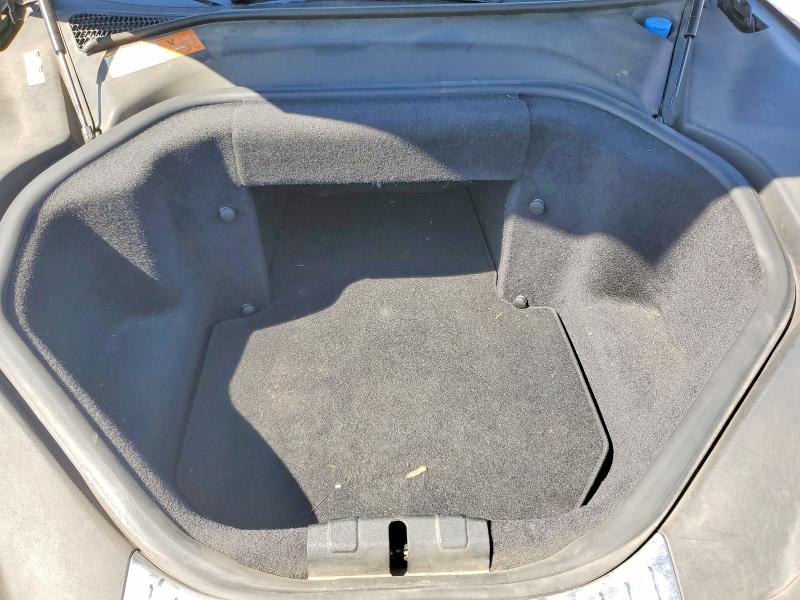 Photo 11 from auction – 2013 TESLA MODEL S with VIN 5YJSA1CG5DFP03556