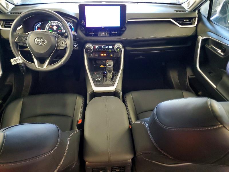 Photo 8 from auction – 2024 TOYOTA RAV4 with VIN 2T3B6RFV6RW055723