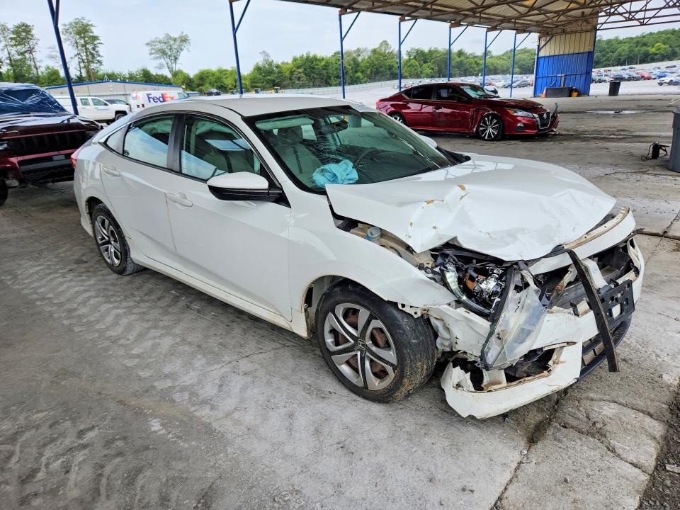 Снимка 4 от търг – 2016 HONDA CIVIC с VIN 19XFC2F52GE086686