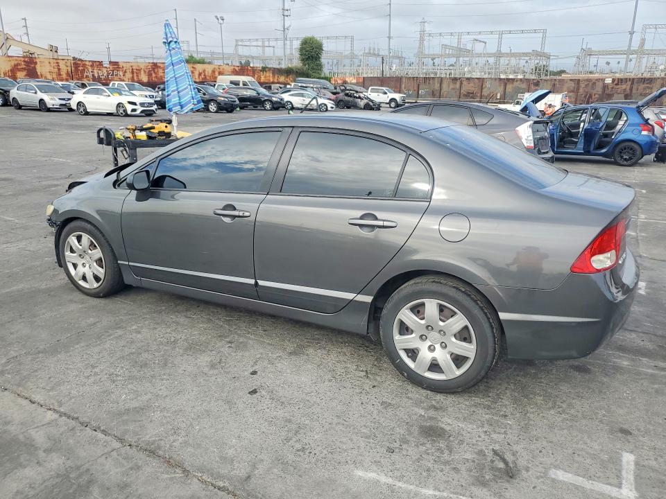 Photo 2 from auction – 2010 HONDA CIVIC with VIN 2HGFA1F51AH583774