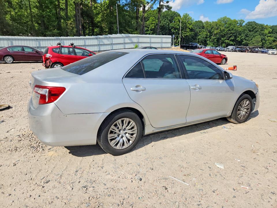 Photo 3 from auction – 2014 TOYOTA CAMRY with VIN 4T1BF1FK5EU453337