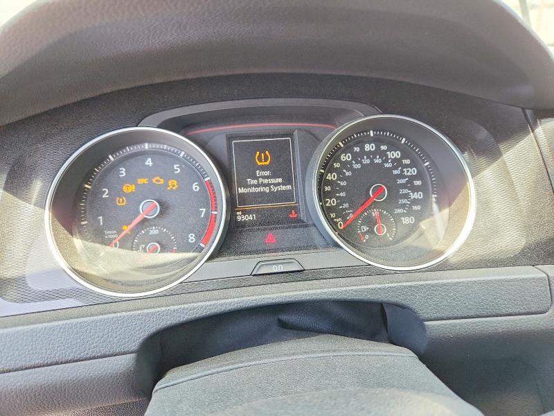 Photo 9 from auction – 2015 VOLKSWAGEN GTI with VIN 3VW547AU9FM091857