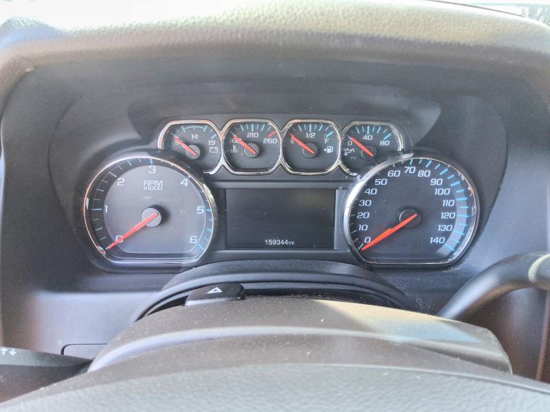 Photo 9 from auction – 2015 CHEVROLET SUBURBAN with VIN 1GNSCJKC8FR555142