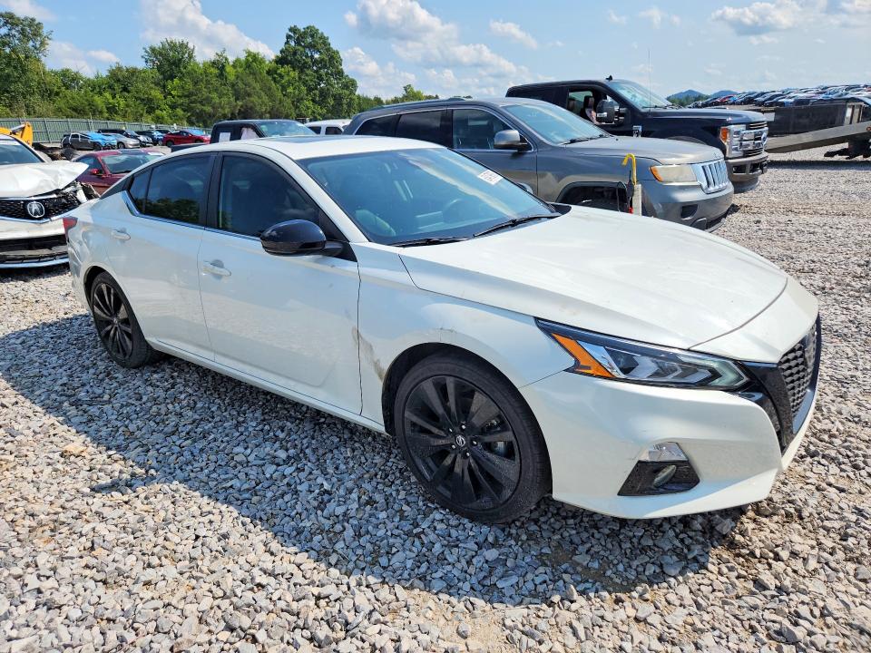 Photo 4 from auction – 2022 NISSAN ALTIMA with VIN 1N4BL4CV6NN308630