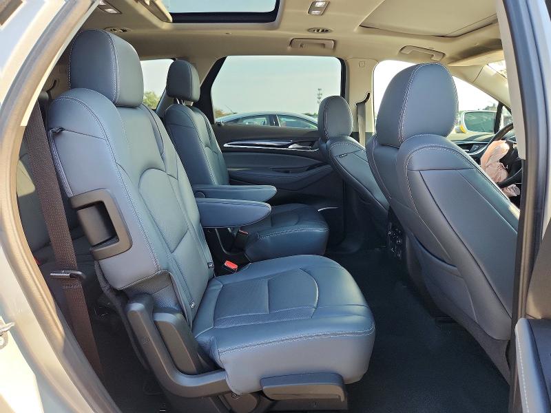 Photo 11 from auction – 2019 BUICK ENCLAVE with VIN 5GAEVBKW1KJ105648