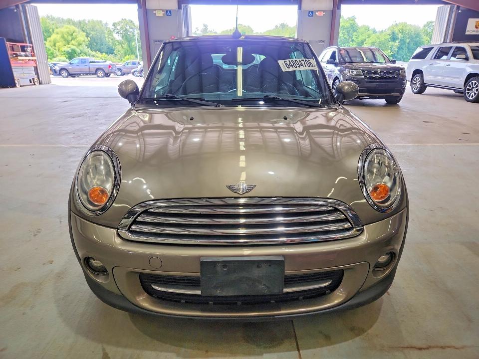 Photo 5 from auction – 2012 MINI COOPER with VIN WMWZN3C59CT265551