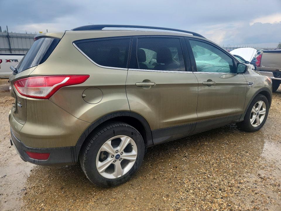 Foto 3 de la subasta – 2014 FORD ESCAPE con VIN 1FMCU9G92EUA17243