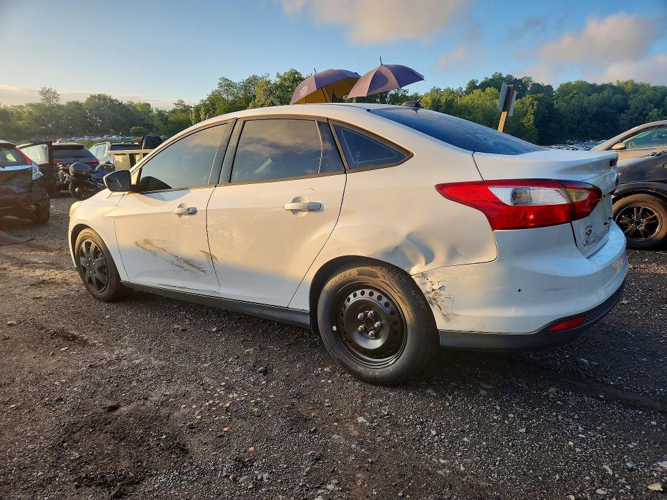 Photo 2 from auction – 2012 FORD FOCUS with VIN 1FAHP3F29CL207763