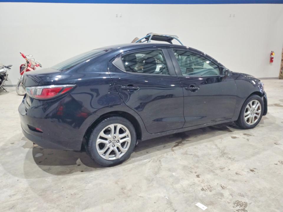 Photo 3 from auction – 2016 SCION IA with VIN 3MYDLBZV5GY135057