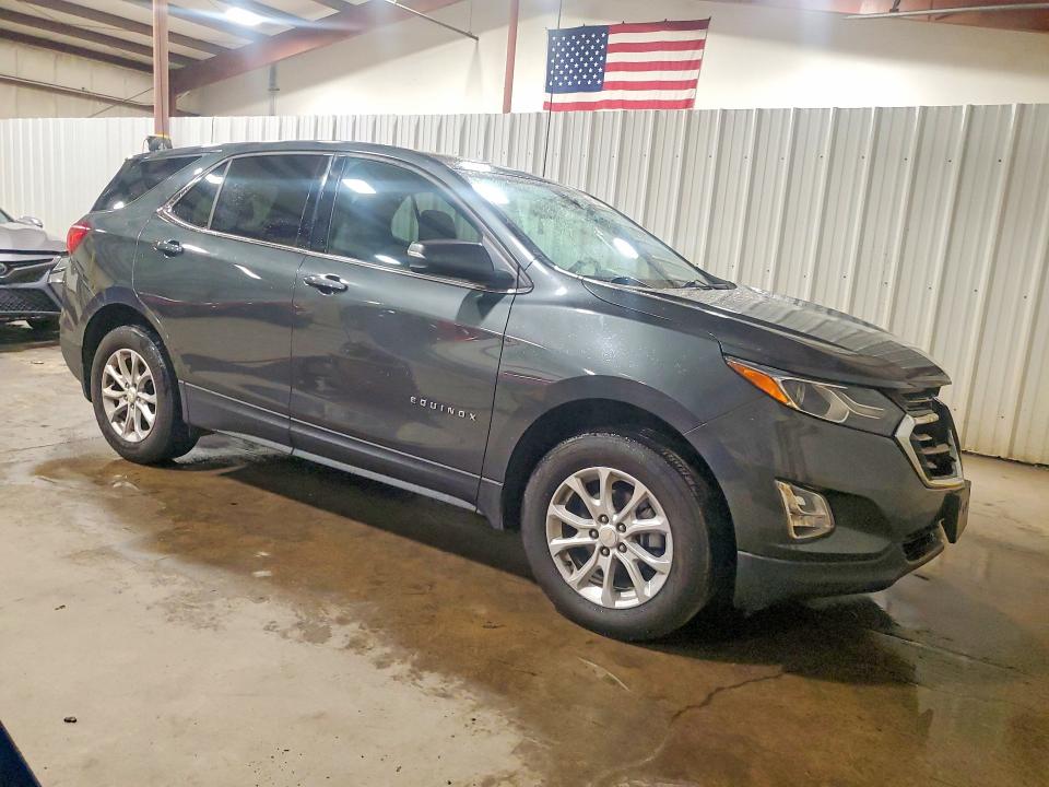 Photo 4 from auction – 2018 CHEVROLET EQUINOX with VIN 3GNAXSEV5JS649469