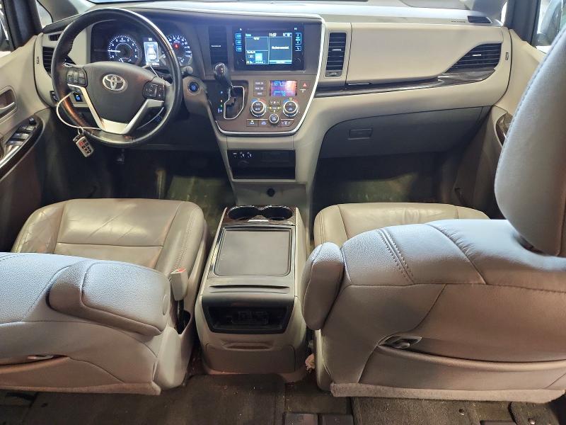 Photo 8 from auction – 2015 TOYOTA SIENNA with VIN 5TDYK3DC7FS590139