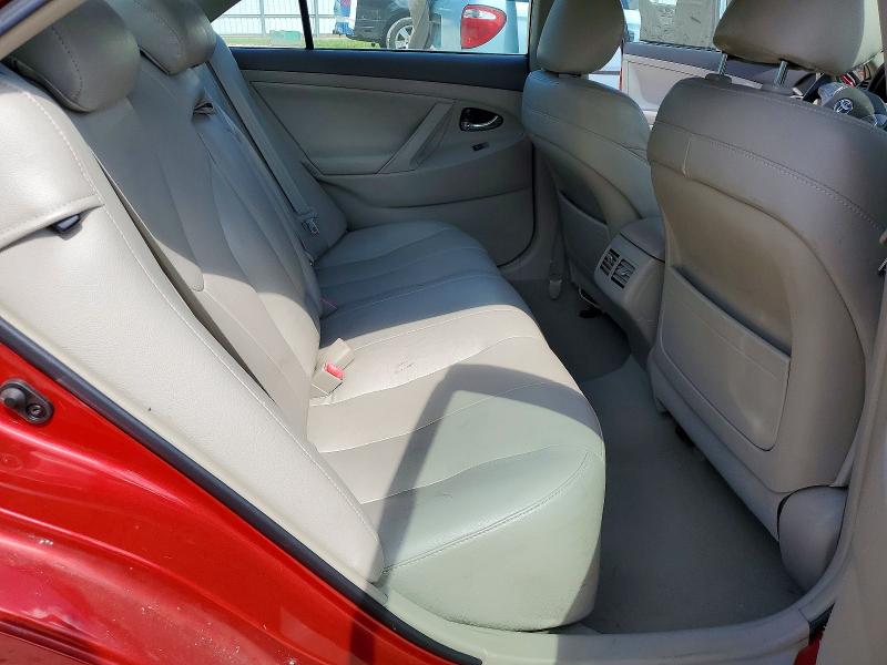 Zdjęcie 10 z aukcji – 2011 TOYOTA CAMRY z VIN 4T1BB3EK8BU129724