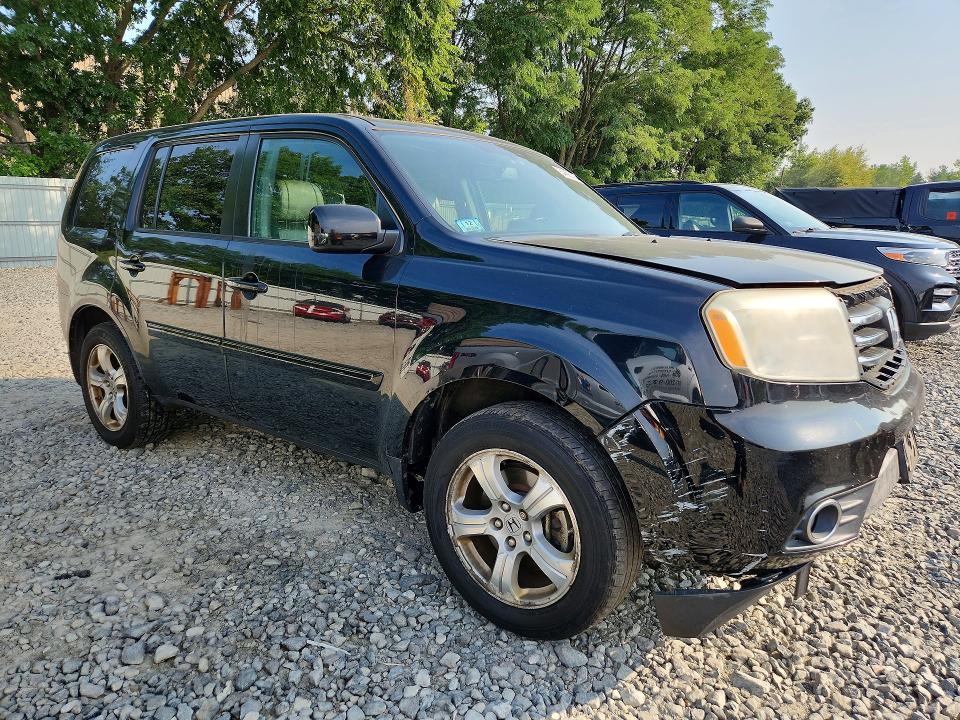 Photo 4 from auction – 2015 HONDA PILOT with VIN 5FNYF4H55FB011935