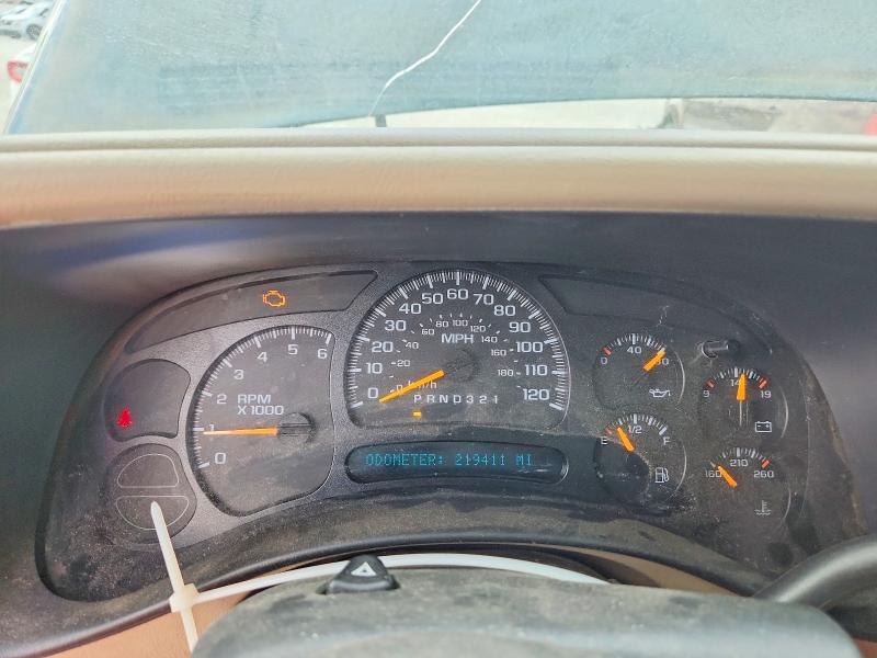 Photo 9 from auction – 2006 GMC YUKON with VIN 1GKEC13V16R113149