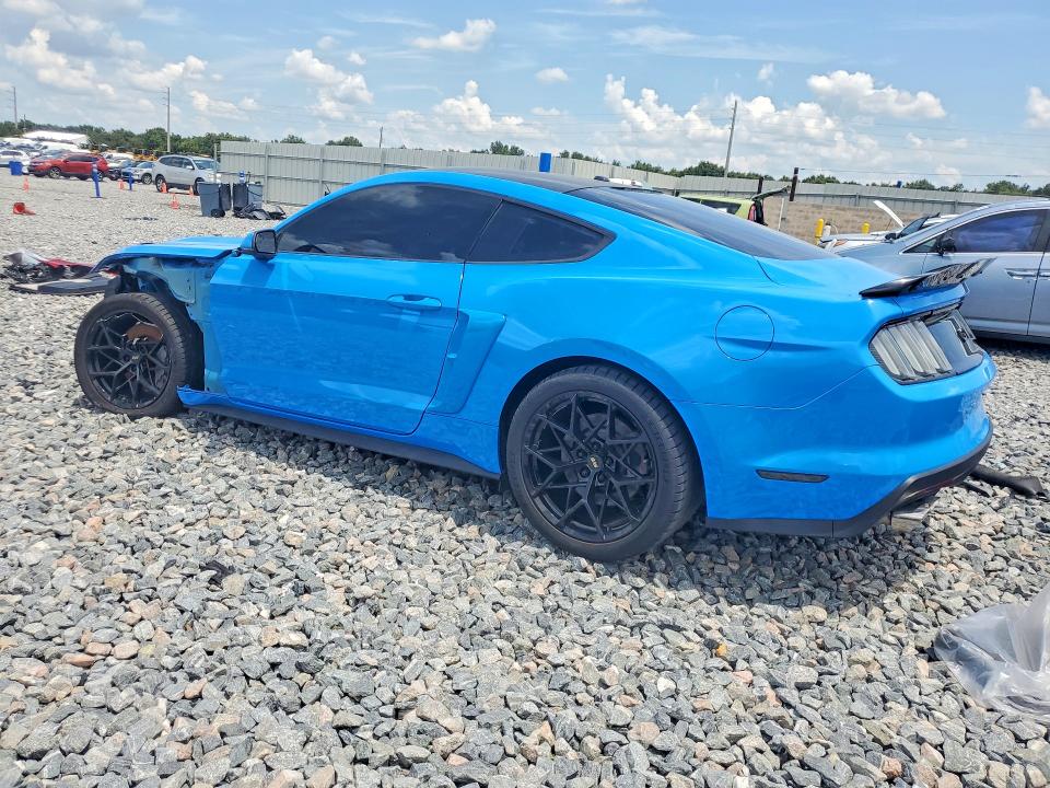 Photo 2 from auction – 2017 FORD MUSTANG with VIN 1FA6P8CF2H5240711