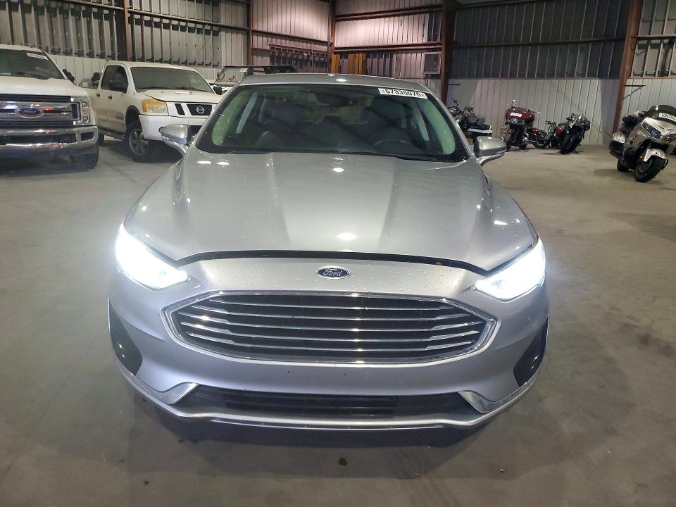 Photo 5 from auction – 2020 FORD FUSION with VIN 3FA6P0CD0LR196441