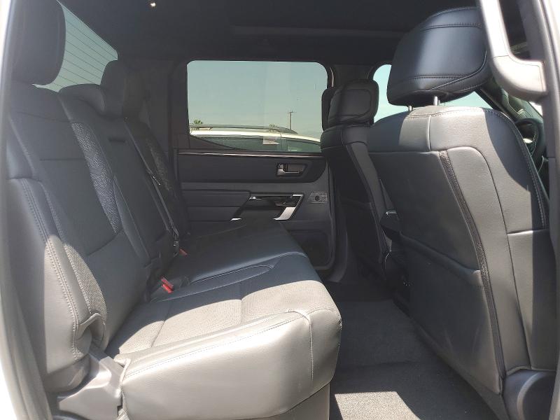 Снимка 10 от търг – 2025 TOYOTA TUNDRA с VIN 5TFWA5DB1SX333558