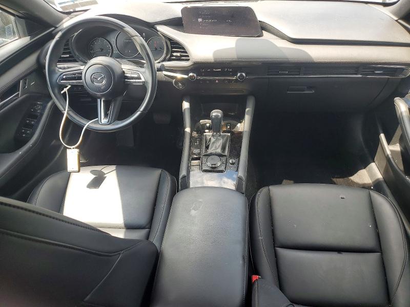 Photo 8 from auction – 2020 MAZDA 3 with VIN JM1BPBMM0L1175084