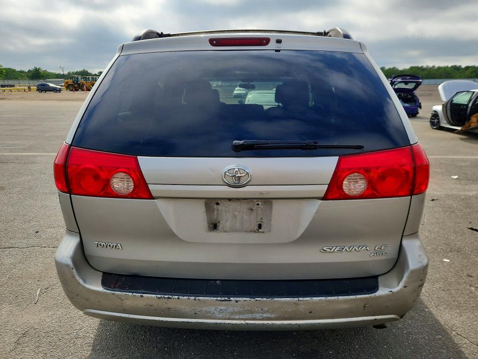 Photo 6 from auction – 2007 TOYOTA SIENNA with VIN 5TDBK23C27S006121