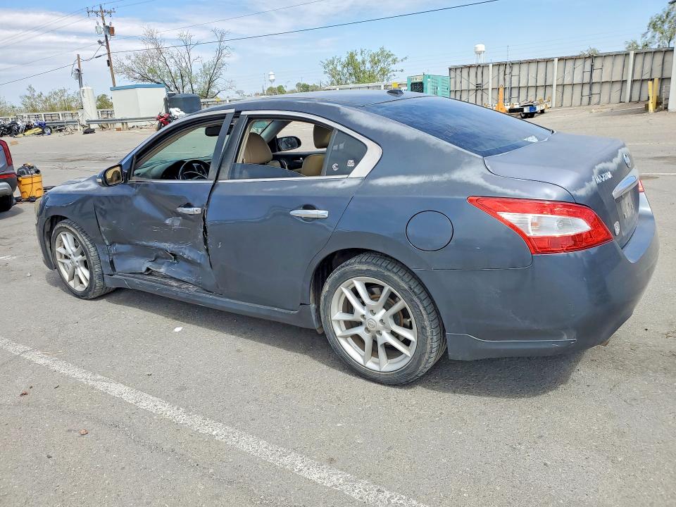 Photo 2 from auction – 2009 NISSAN MAXIMA with VIN 1N4AA51E29C861545