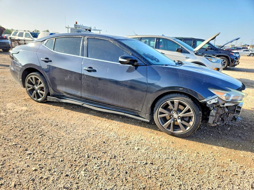 Photo 4 from auction – 2017 NISSAN MAXIMA with VIN 1N4AA6AP0HC384183