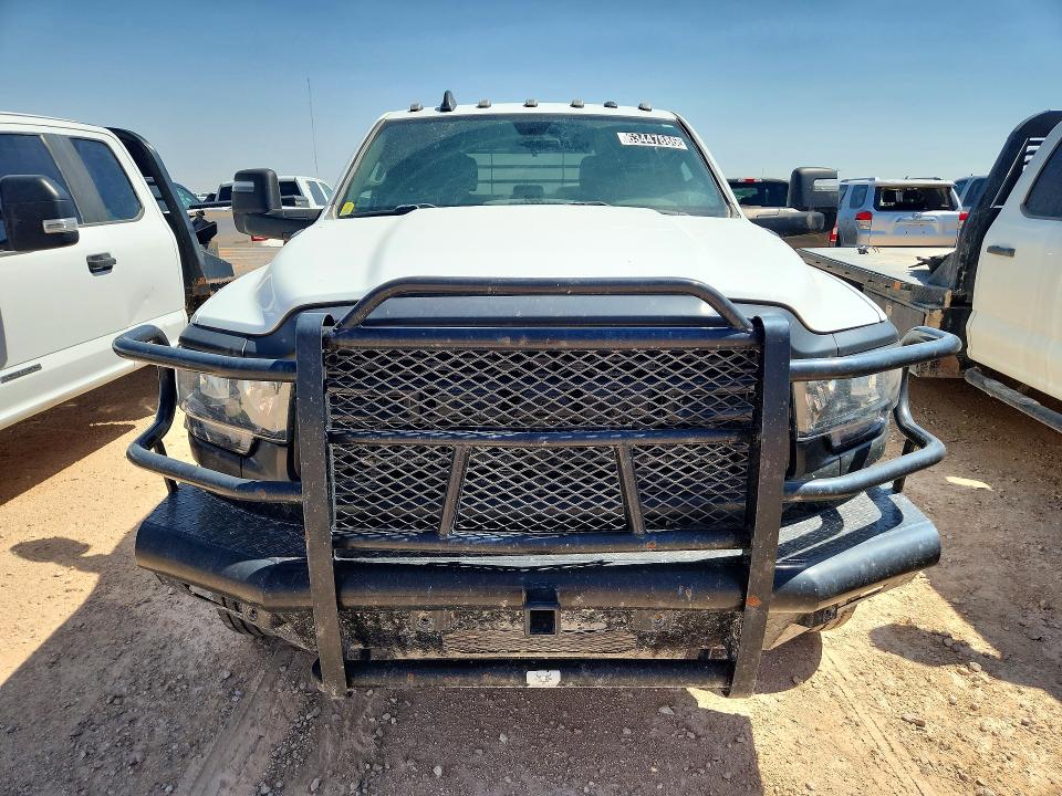 Photo 5 from auction – 2023 RAM 5500 with VIN 3C7WRNFL1PG582181