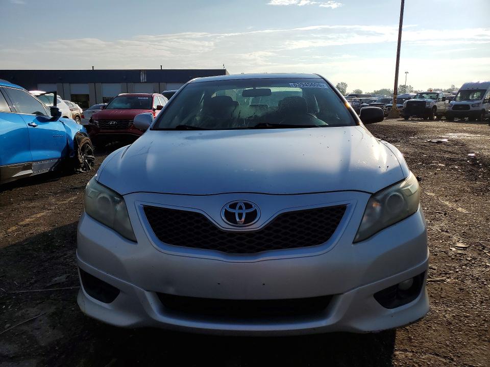 Photo 5 from auction – 2010 TOYOTA CAMRY with VIN 4T1BF3EK2AU558828