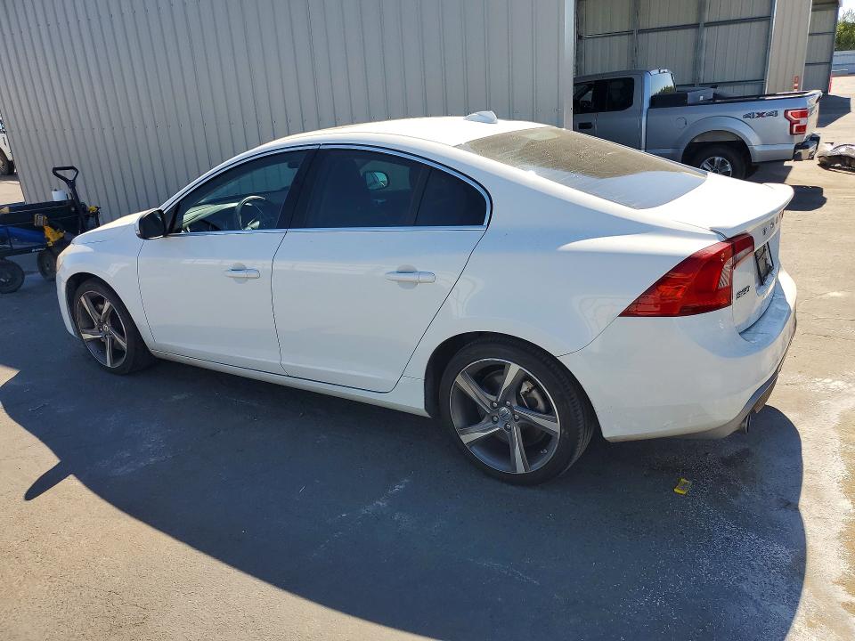 Photo 2 from auction – 2012 VOLVO S60 with VIN YV1902FH2C2084082