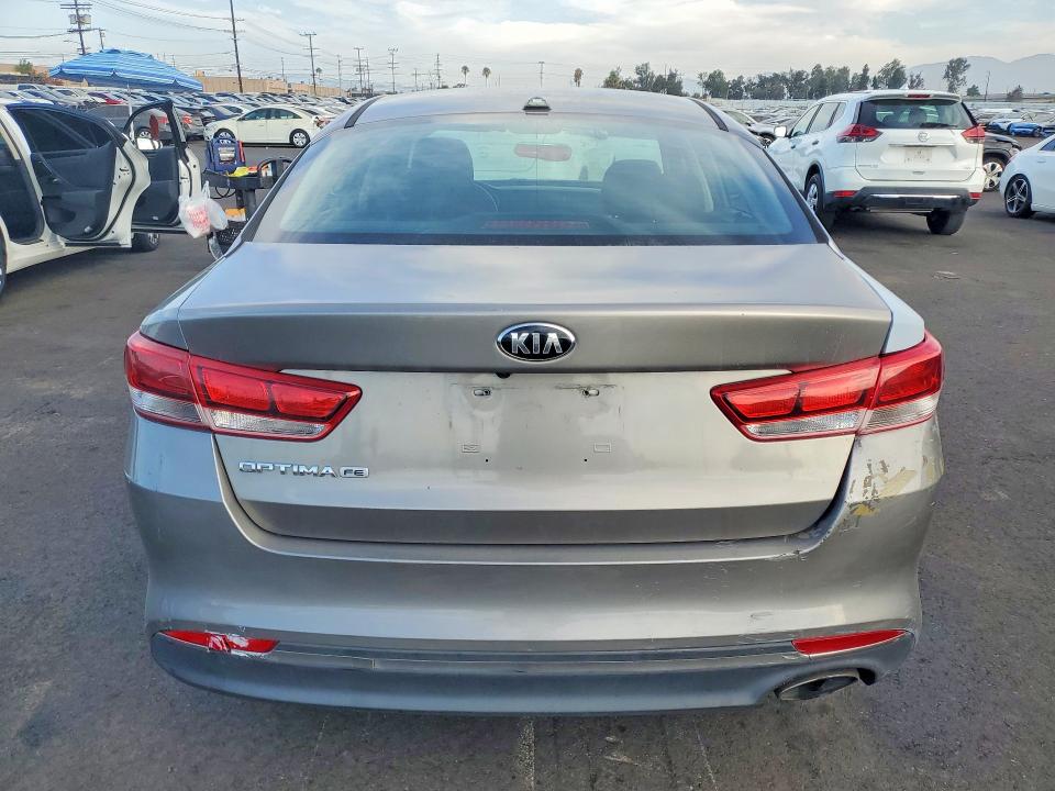 Photo 6 from auction – 2016 KIA OPTIMA with VIN 5XXGT4L31GG071526