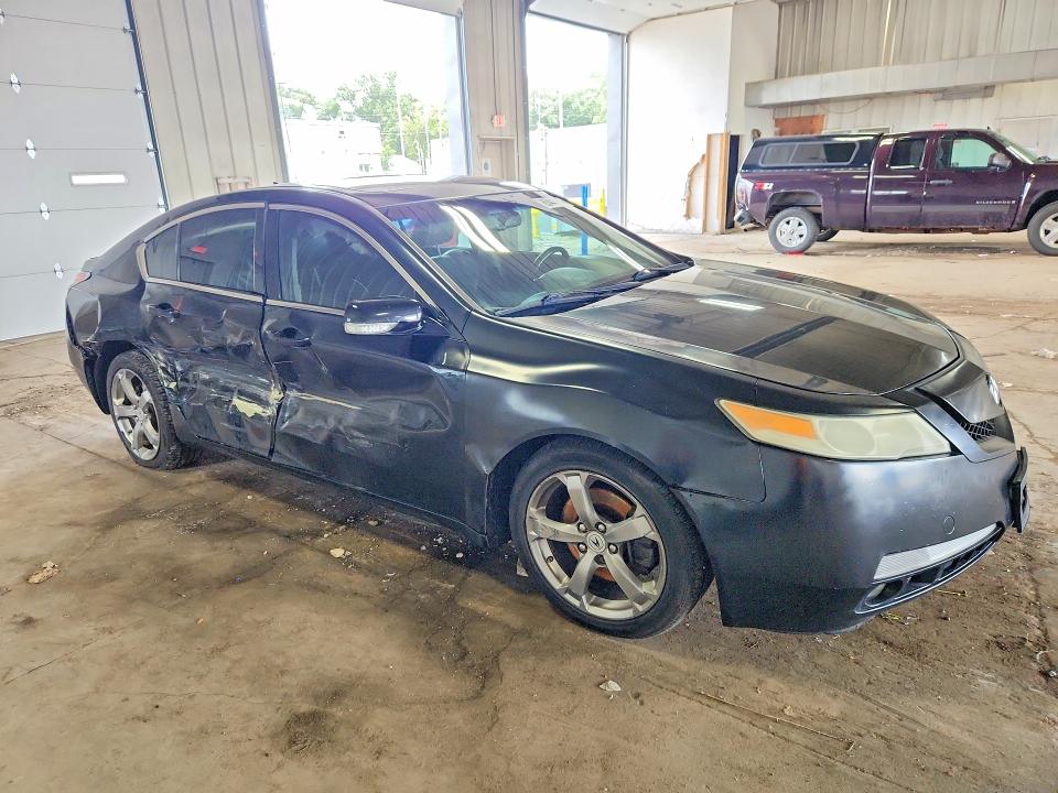 Photo 4 from auction – 2010 ACURA TL with VIN 19UUA8F52AA019839
