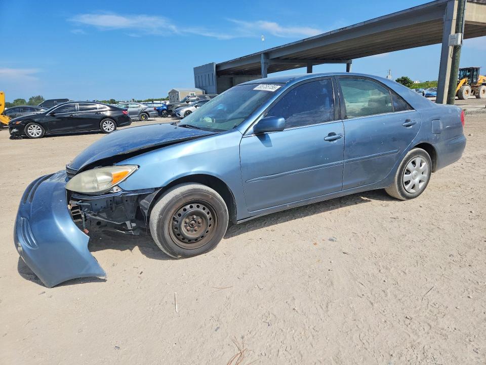 TOYOTA CAMRY 2002 with VIN 4T1BE32K82U509190 - Photo from auction