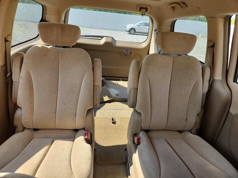 Photo 10 from auction – 2006 KIA SEDONA with VIN KNDMB233866095197