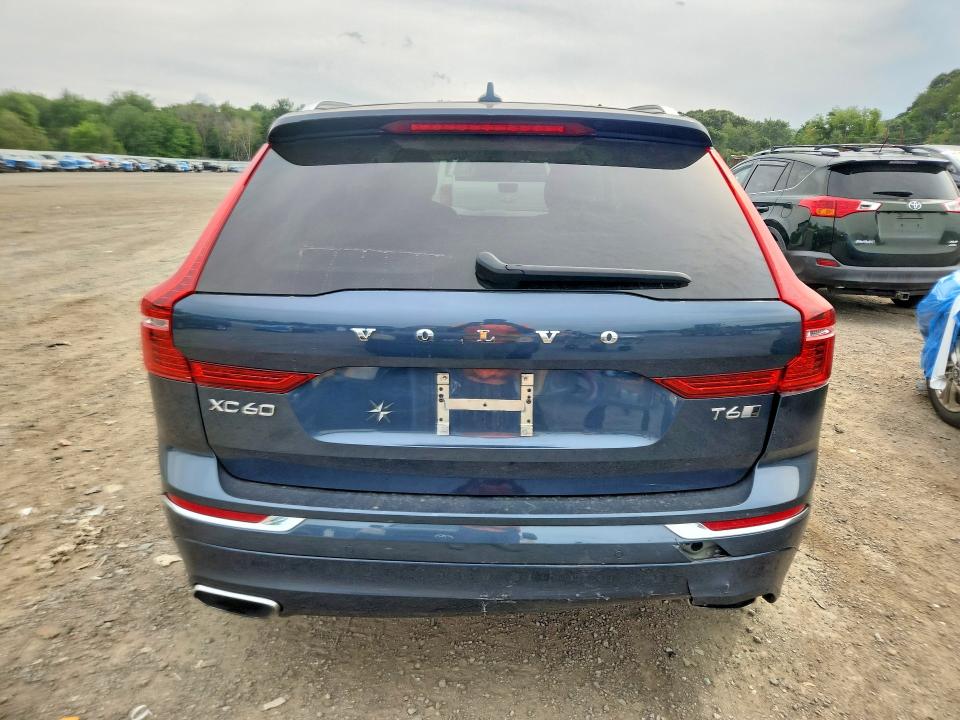 Photo 6 from auction – 2019 VOLVO XC60 with VIN LYVA22RL4KB219895