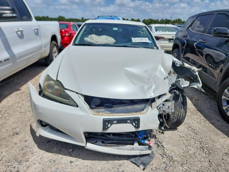 Photo 5 from auction – 2012 LEXUS IS with VIN JTHFE2C26C2507383