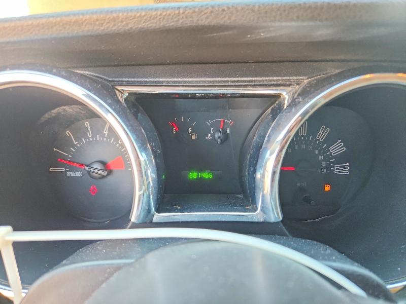 Photo 9 from auction – 2005 FORD MUSTANG with VIN 1ZVFT80N055154758