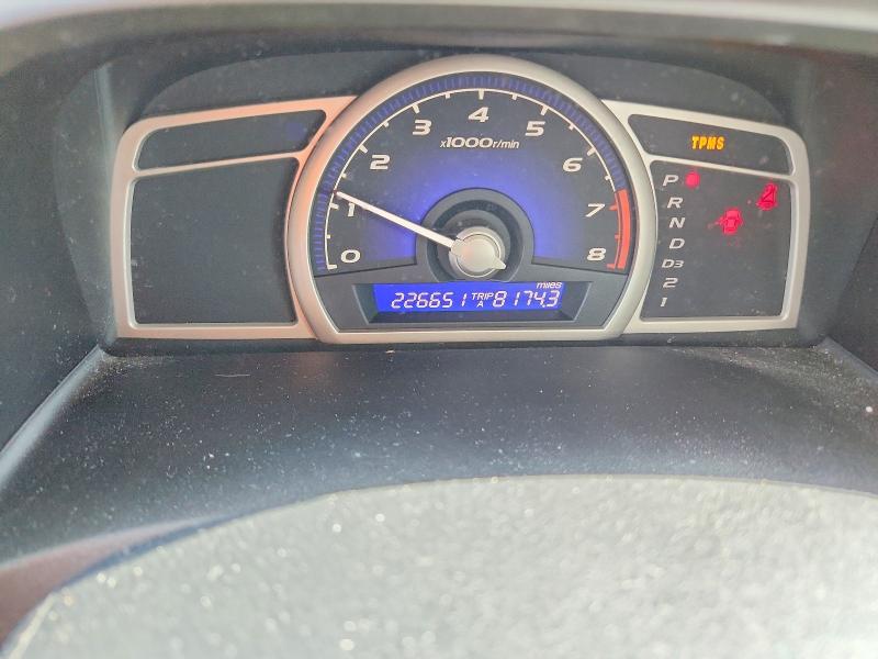 Photo 9 from auction – 2010 HONDA CIVIC with VIN 19XFA1F64AE087015