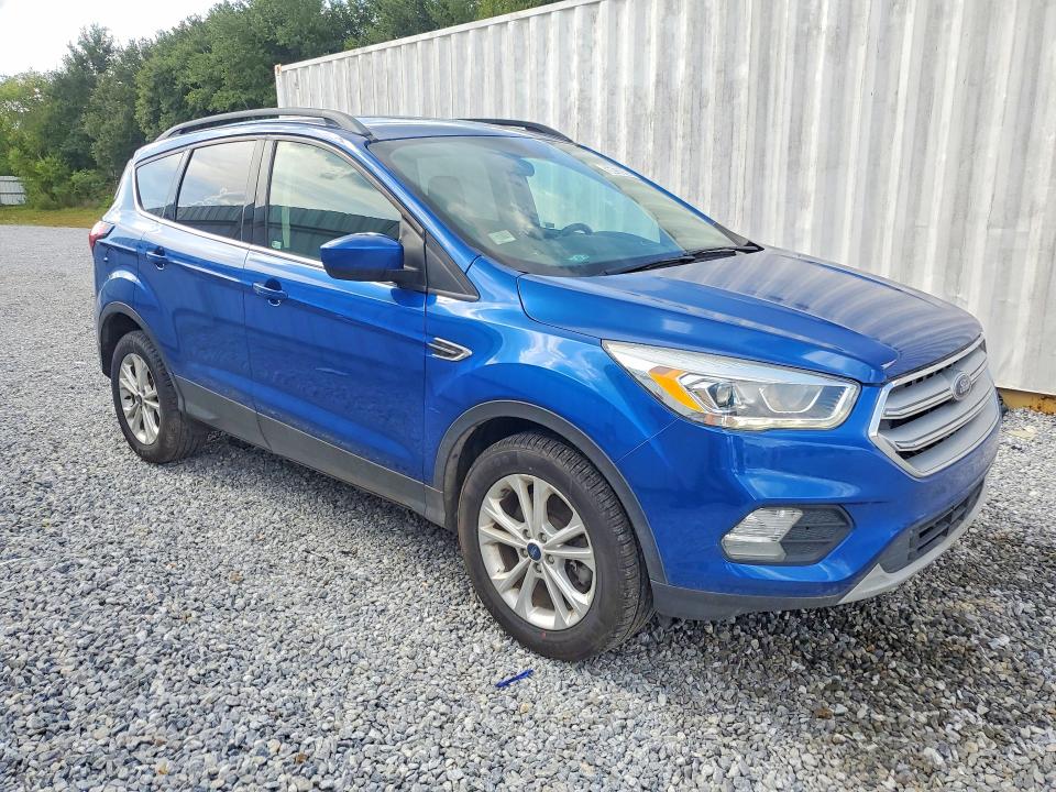 Photo 4 from auction – 2019 FORD ESCAPE with VIN 1FMCU9HD5KUA69836
