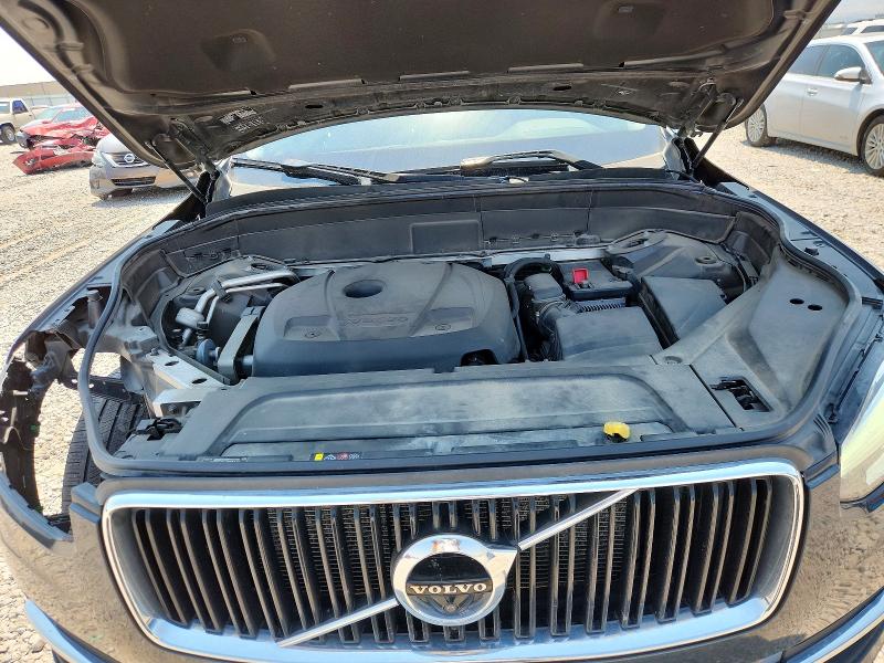 Photo 11 from auction – 2017 VOLVO XC90 with VIN YV4A22PK4H1147474