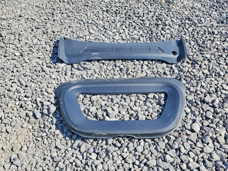 Foto 13 de la subasta – 2024 TESLA MODEL Y con VIN 7SAYGDEE2RF116893
