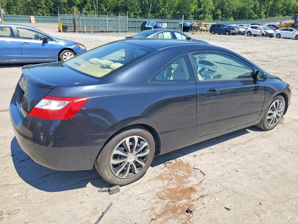Photo 3 from auction – 2006 HONDA CIVIC with VIN 2HGFG12676H500322