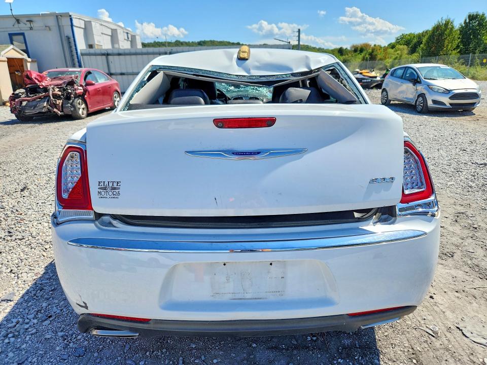 Foto 6 de la subasta – 2020 CHRYSLER 300 con VIN 2C3CCAEG6LH131499