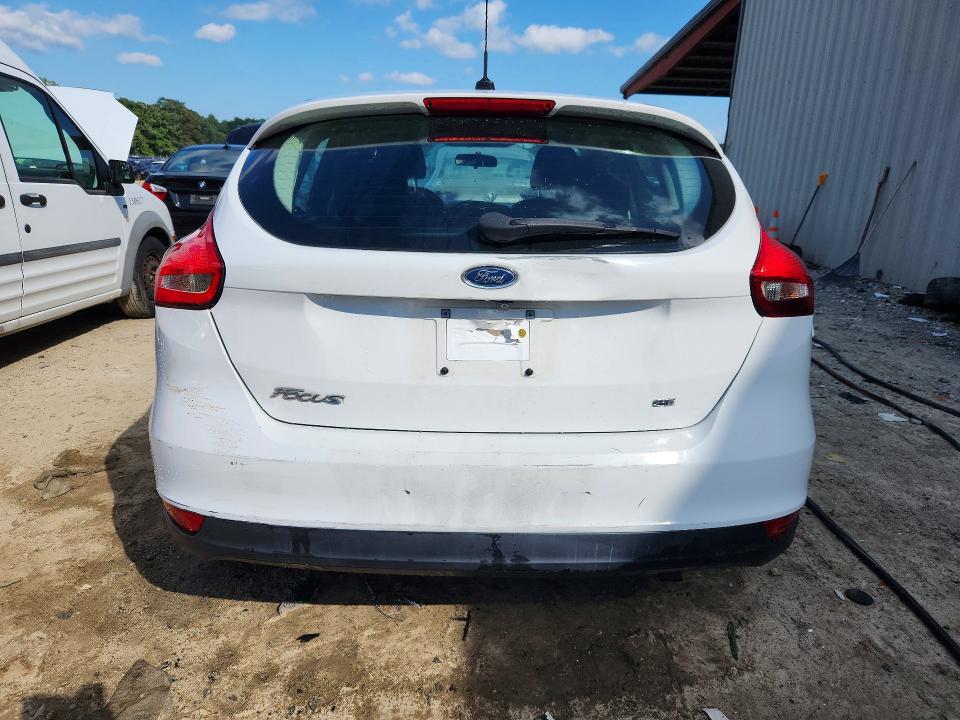 Photo 6 from auction – 2017 FORD FOCUS with VIN 1FADP3K23HL263693
