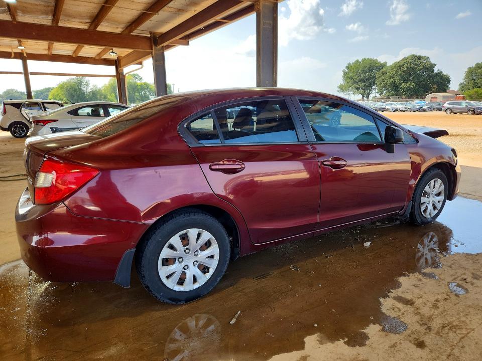 Photo 3 from auction – 2012 HONDA CIVIC with VIN 19XFB2F50CE095691