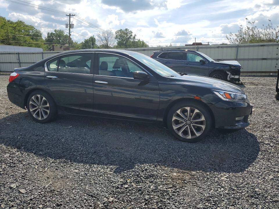 Photo 4 from auction – 2014 HONDA ACCORD with VIN 1HGCR2F51EA040429