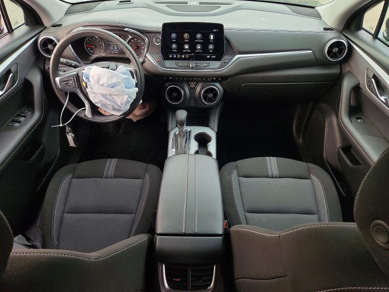 Photo 8 from auction – 2025 CHEVROLET BLAZER with VIN 3GNKBCR46SS265213