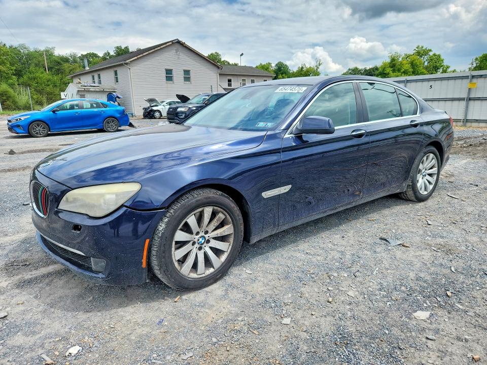 BMW 750 2010 with VIN WBAKC6C53AC393337 - Photo from auction