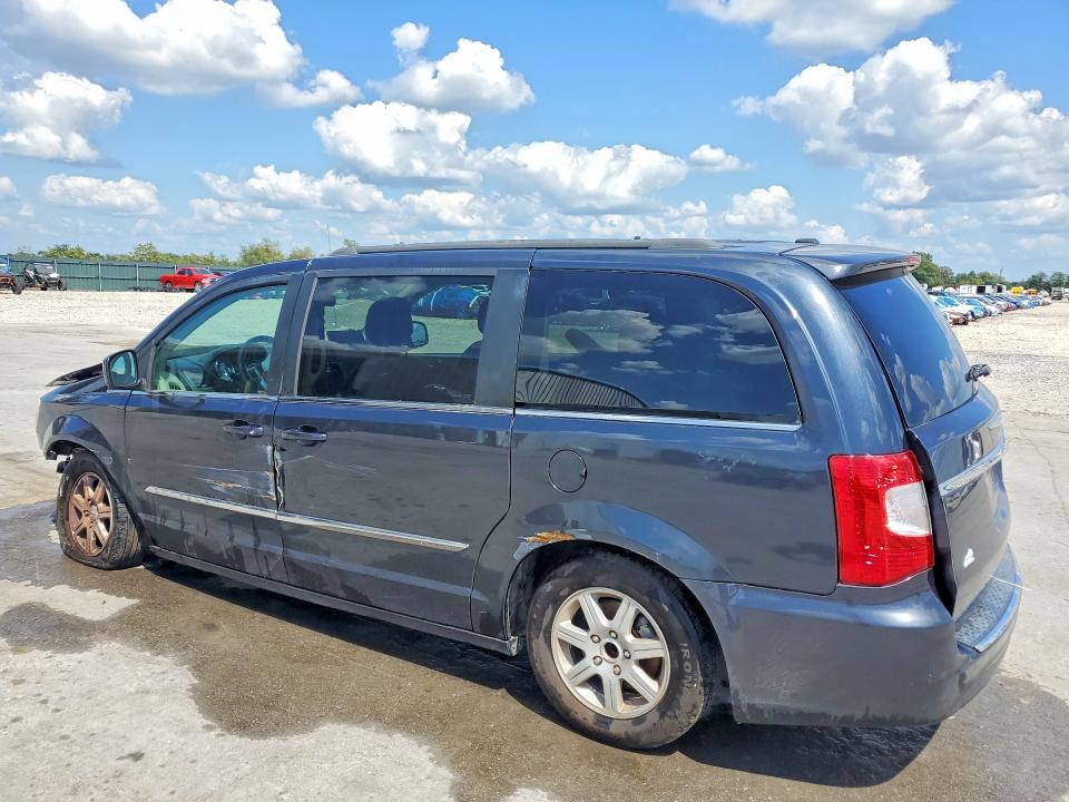 Снимка 2 от търг – 2013 CHRYSLER TOWN & COUNTRY с VIN 2C4RC1BG3DR630783