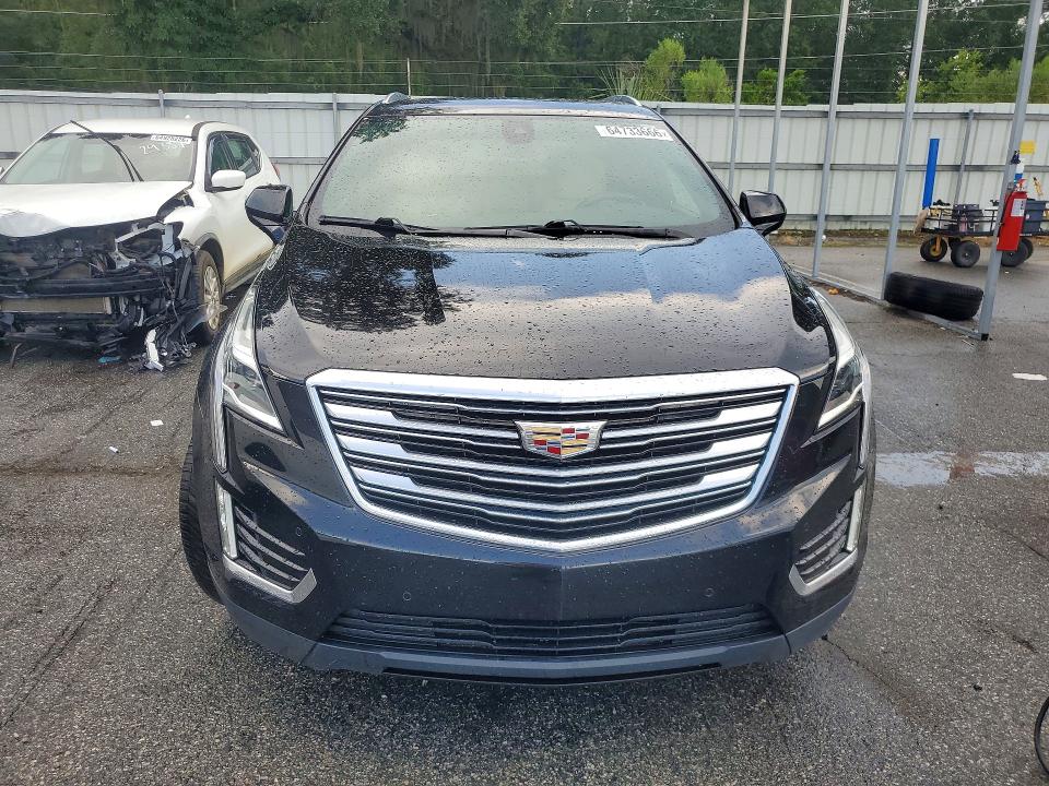 Photo 5 from auction – 2017 CADILLAC XT5 with VIN 1GYKNERS2HZ206756